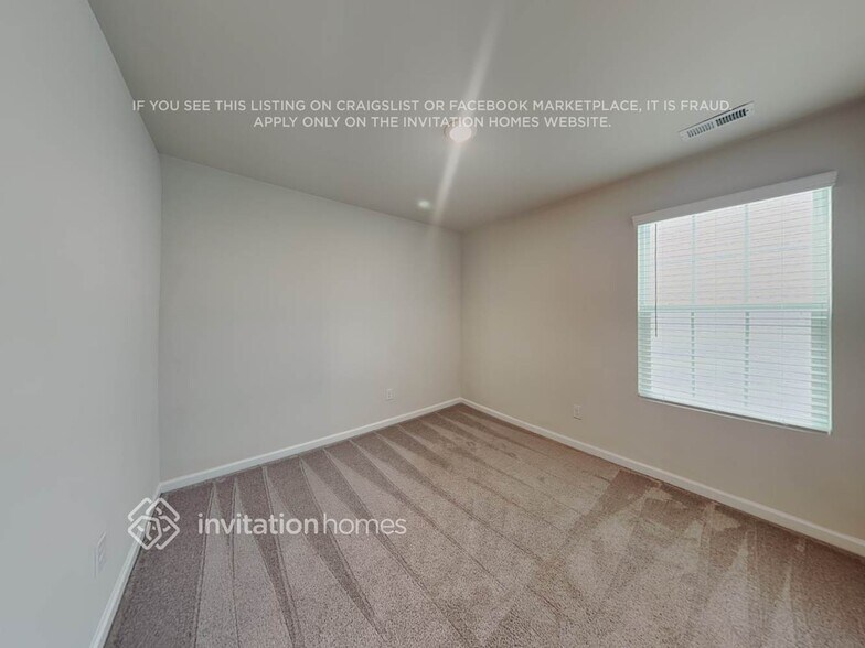 Building Photo - 6120 Foggy Btm Cir