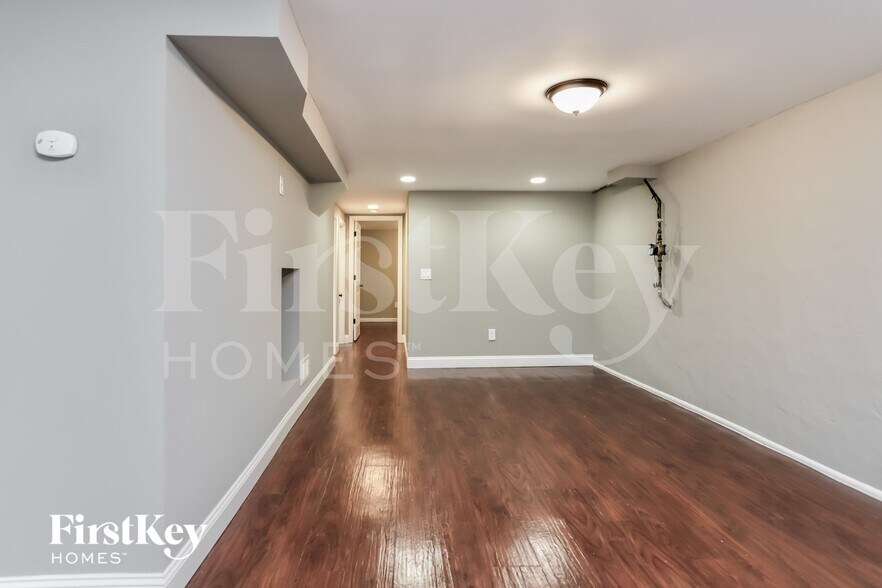 Building Photo - 11862 Kramper Ln