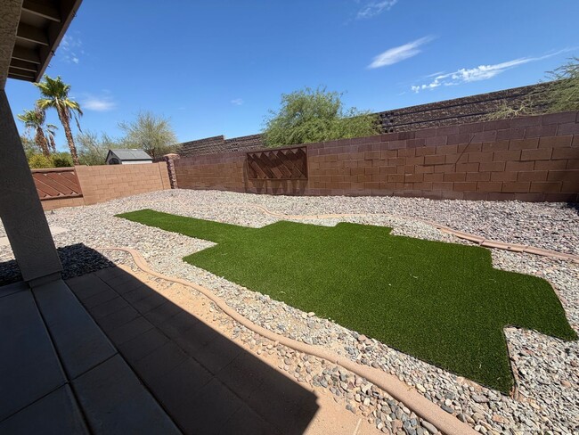 Building Photo - 17403 N 167th Dr