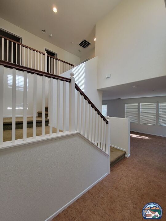 Building Photo - 642 Brewer Rd