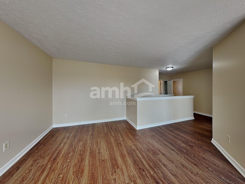 Building Photo - 716 Greene Ct