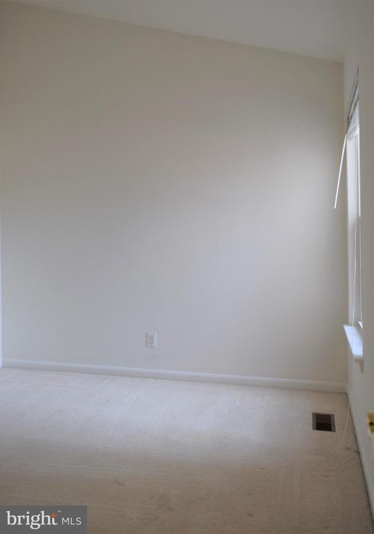 Building Photo - 8933 Royal Astor Way