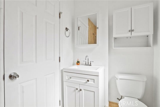 Building Photo - 2212 S Isabella Ave