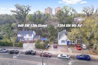 Building Photo - 1254 SW 9th Rd