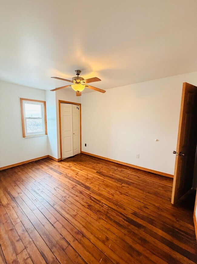 Building Photo - 3 bed in the Slopes Duplex with Spectacular View!