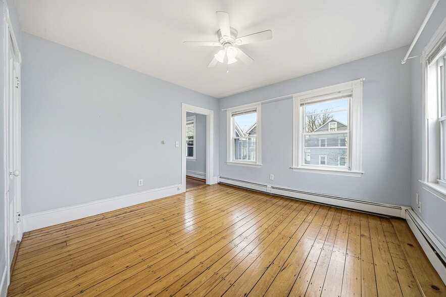Living Room - 12 Osborne Street