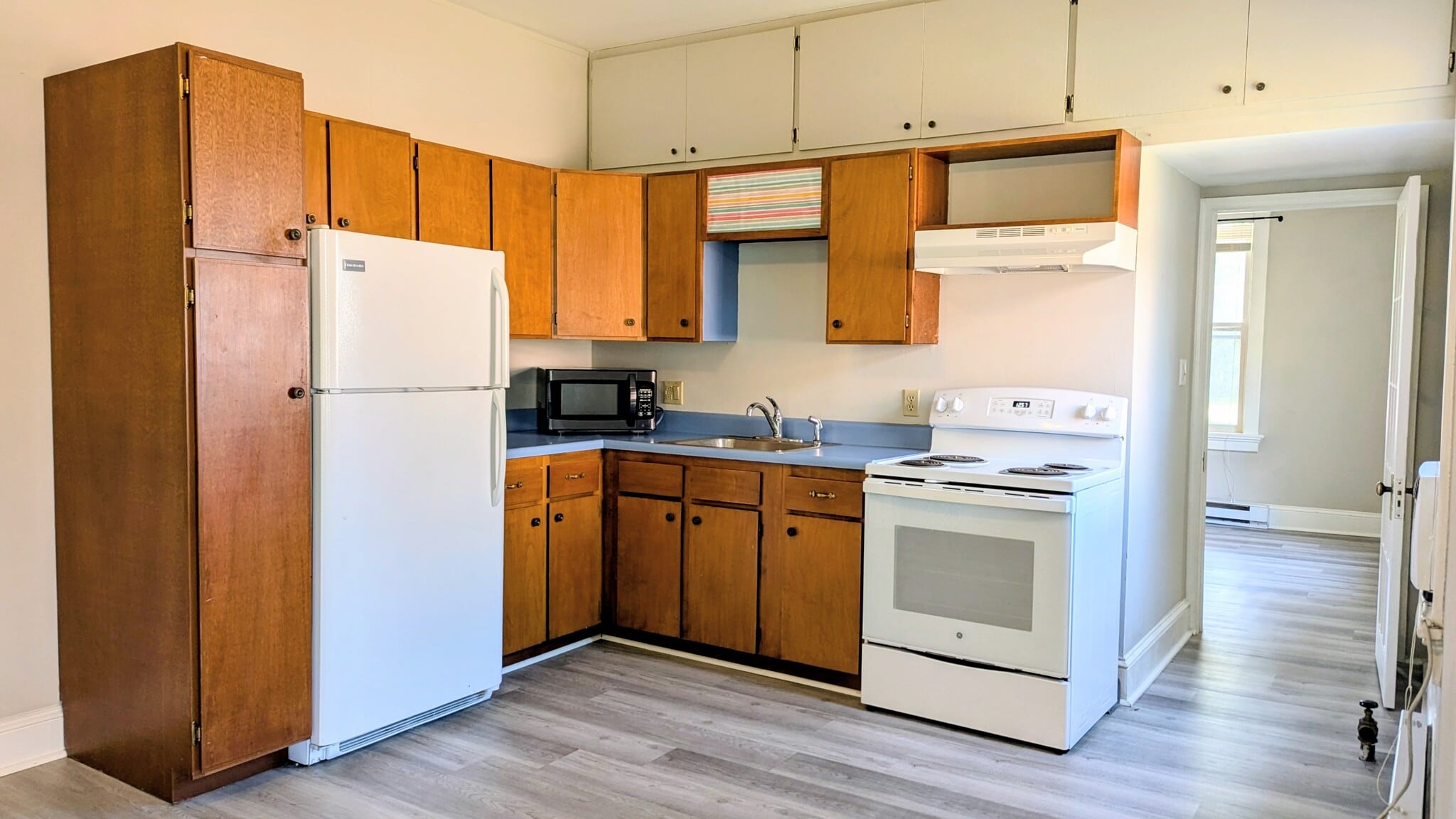 UNIT D KITCHEN - 813 N Market St