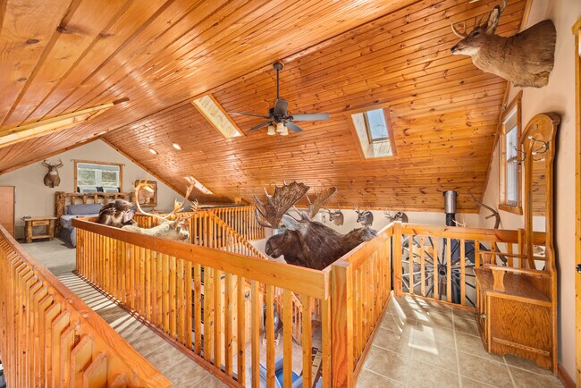 Building Photo - 3341 E 2059th Rd