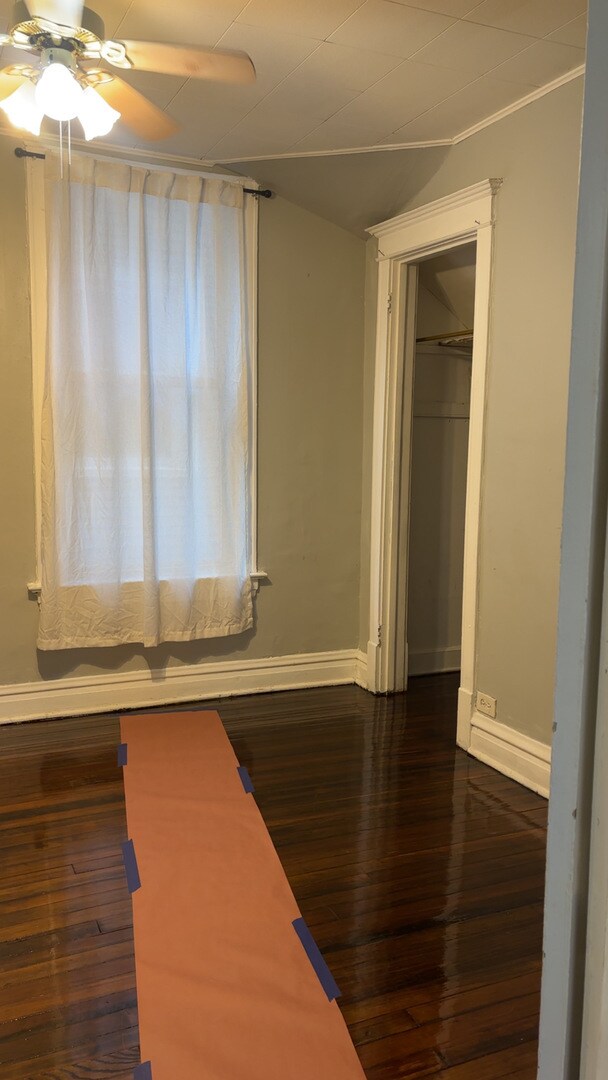 Building Photo - 5455 W Iowa St