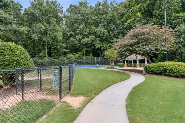 Building Photo - 3155 7 Pines Ct NW