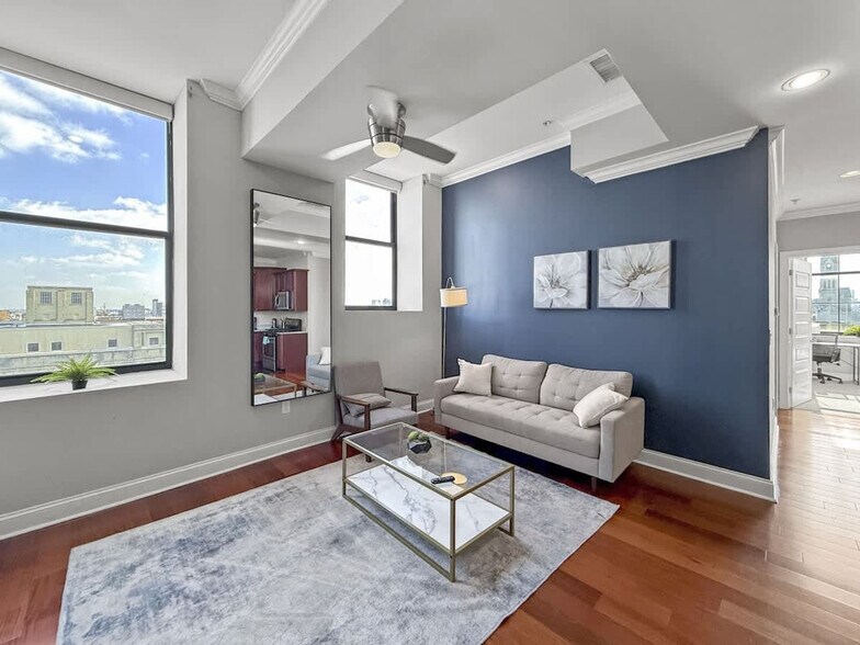 Primary Photo - 1433 N 5th St