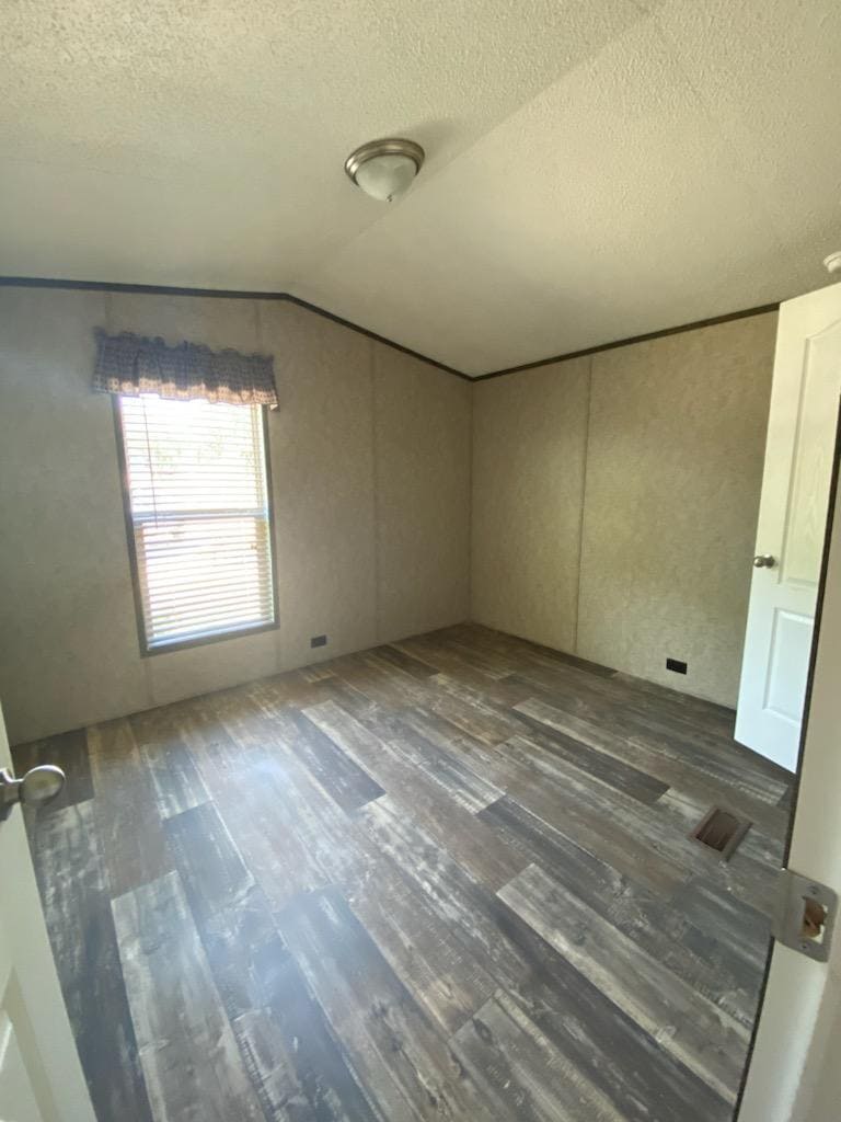 Building Photo - 31449 Wisteria Rd