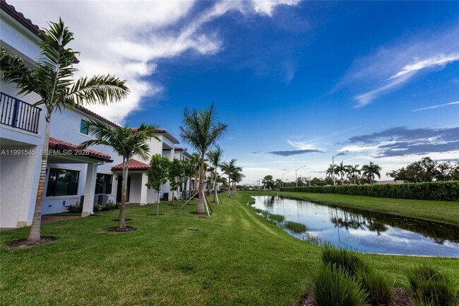 Building Photo - 11340 SW 16th St