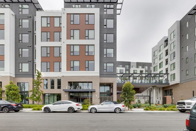 Building Photo - 1 Adrian Ct