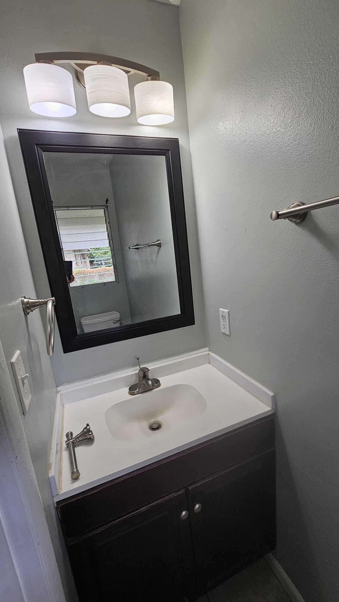 Primary Bathroom Sink - 85-794 Lihue St