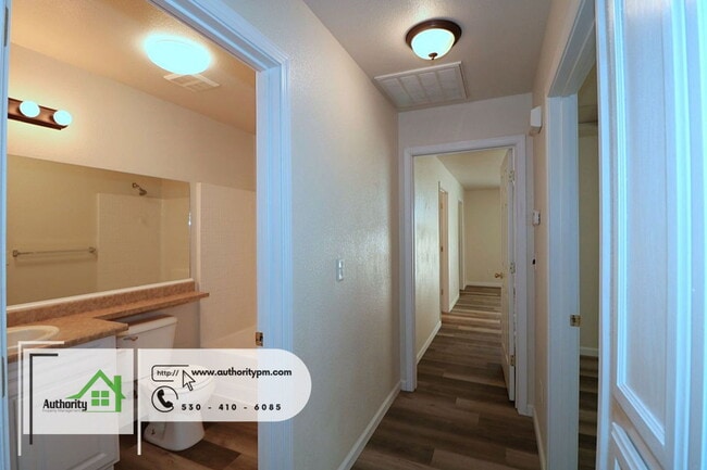 Building Photo - 3765 Main St