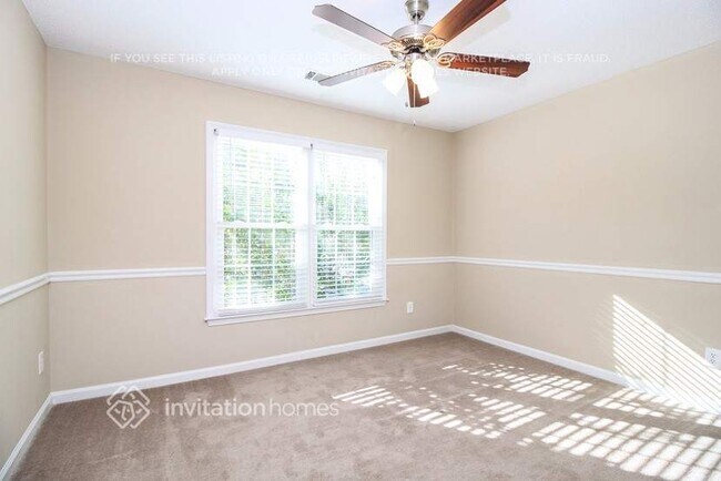 Building Photo - 7022 Surrey Dr