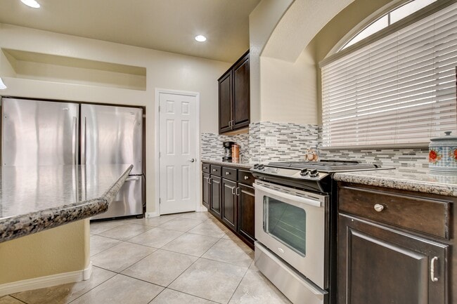 Building Photo - 6416 Shawnee Springs Ct