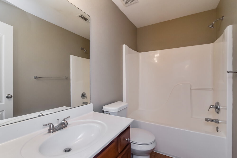 Building Photo - 6593 Grand Hickory Dr