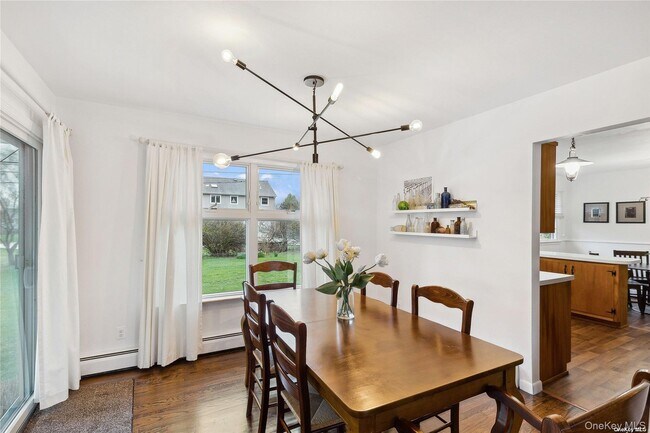 Building Photo - 990 3 Waters Ln