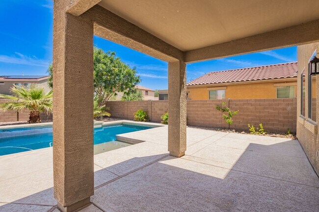 Building Photo - 3 Bedroom 2.5  Bathroom  - Villages at Ran...