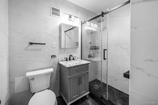 Building Photo - 268 Emerson Ave