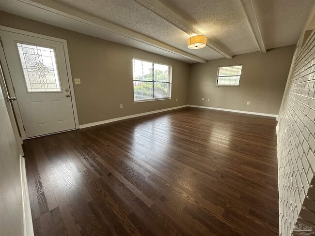 Building Photo - 3955 San Gabriel Dr