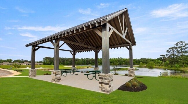 Building Photo - 42841 Terraza Blvd