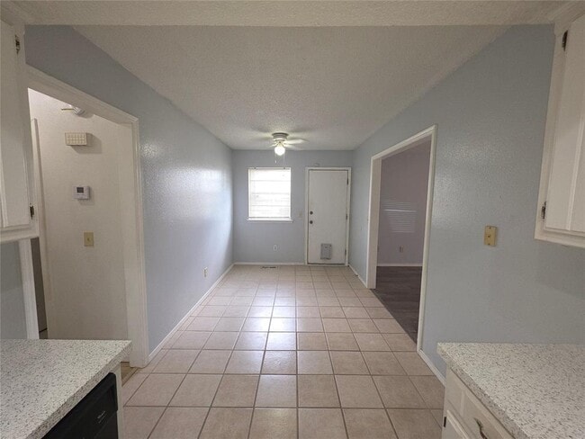 Building Photo - 939 SW 98th St