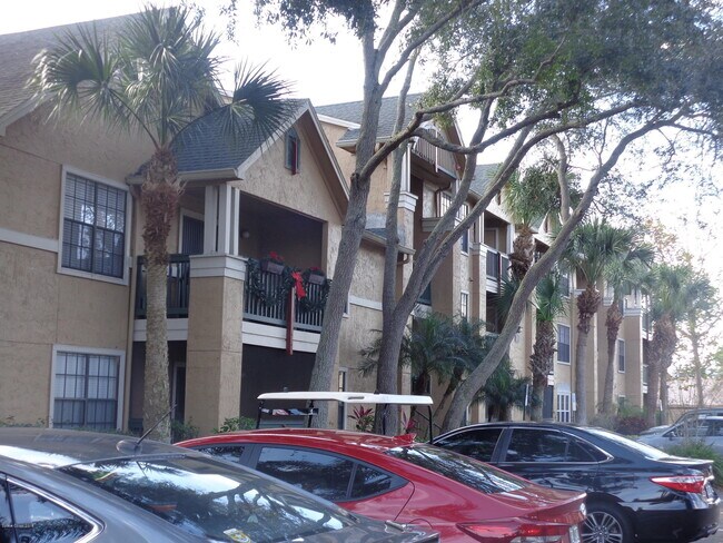 Primary Photo - 7667 N Wickham Rd