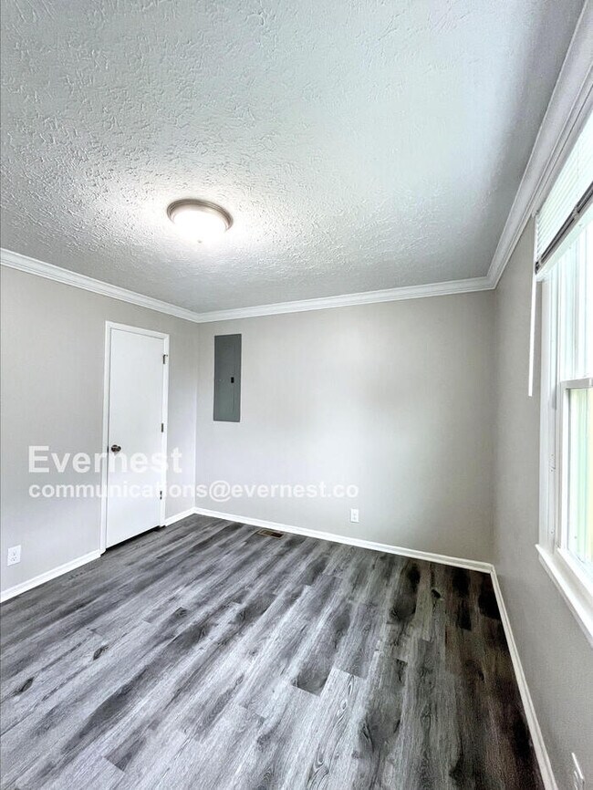 Building Photo - 4749 Colemont Pl