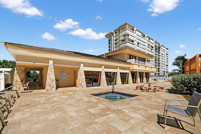 Building Photo - 10680 S Ocean Dr