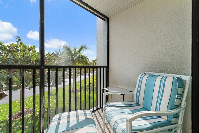 Building Photo - 1605 S US Hwy 1