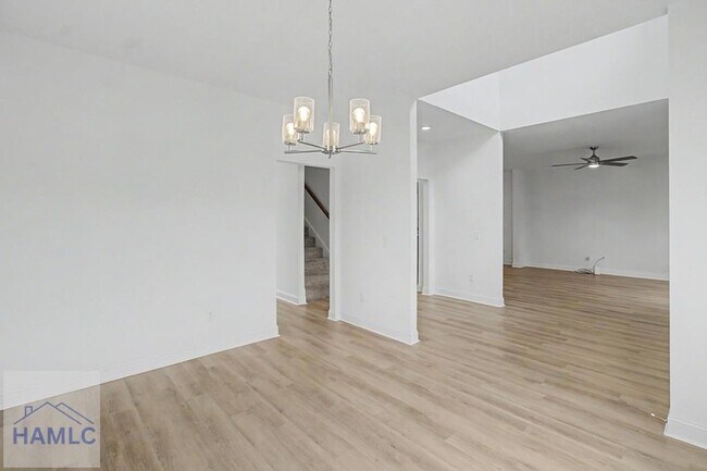 Building Photo - 76 St John's Ct