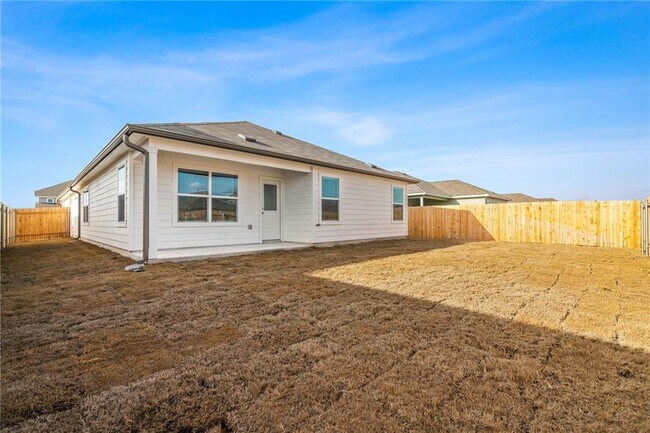 Building Photo - 245 Salt Springs Rd