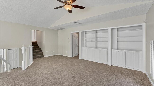 Building Photo - 120 Sands Pt Dr