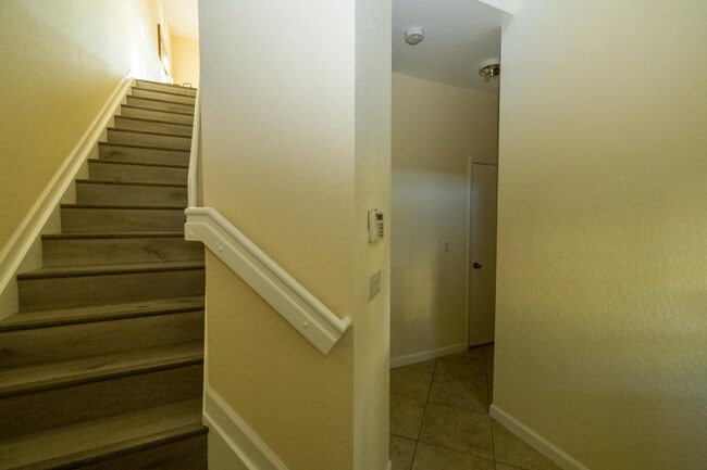 Building Photo - 4574 Danson Way
