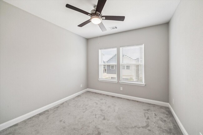 Building Photo - 5443 Camaguey St