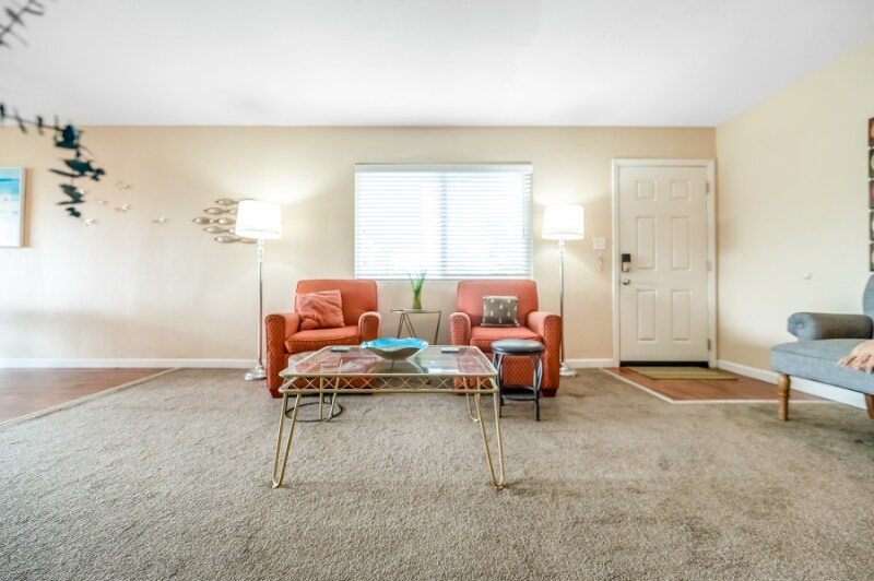 Building Photo - 718 N Floral St