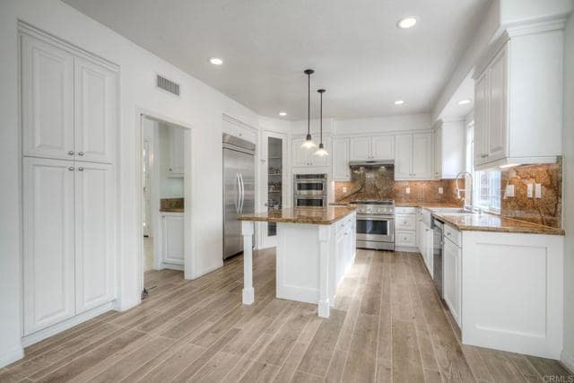 Building Photo - 6957 Waters End Dr