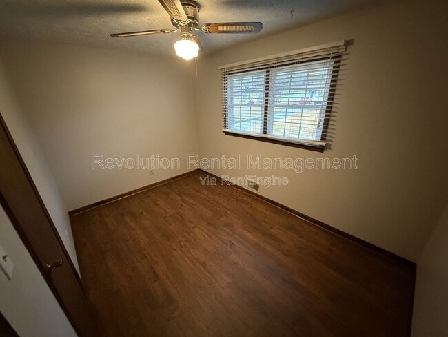 Building Photo - 500 Terry Dr