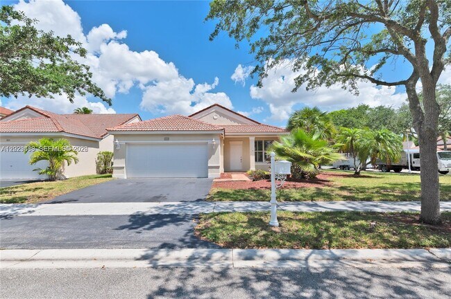 Building Photo - 889 Sand Creek Cir