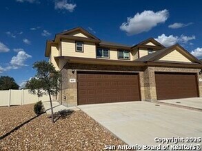 Building Photo - 405-407 Emma Dr