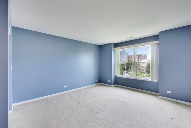 Building Photo - 8339 Concord Dr