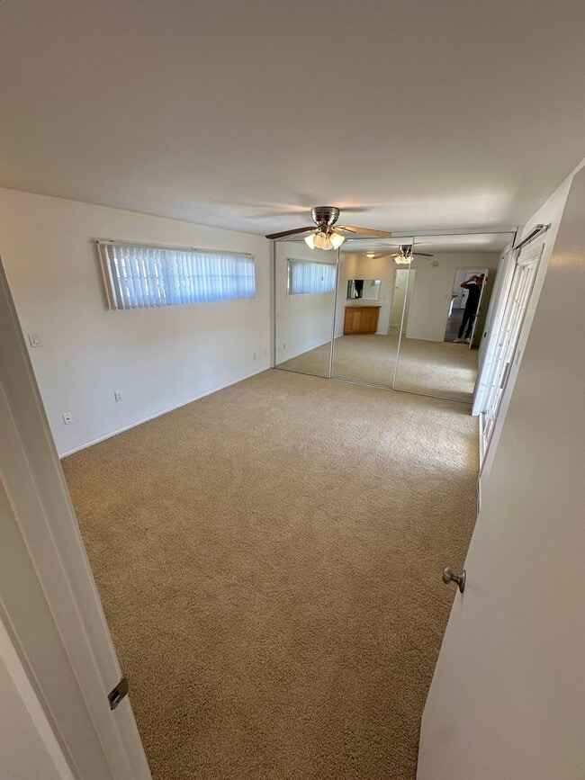 Building Photo - Corby