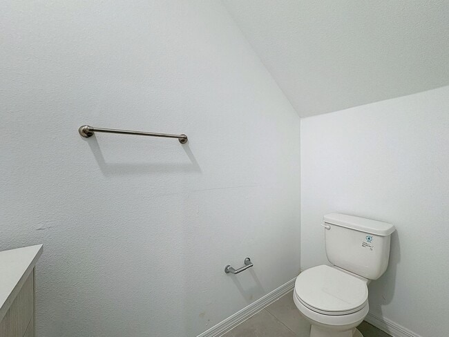 Building Photo - 1711 Barton Towne Cir