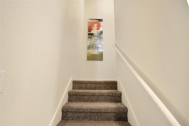 Building Photo - 21155 Gosling Rd