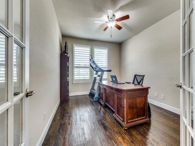 Building Photo - 7340 Beranger Dr