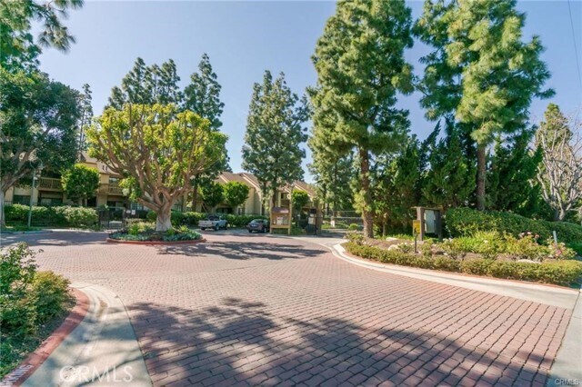 Building Photo - 16211 Downey Ave