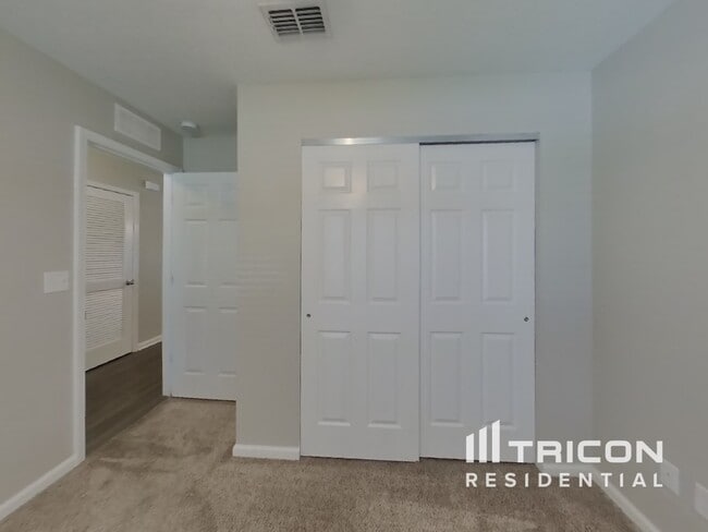 Building Photo - 1312 Sarahs Landing Dr